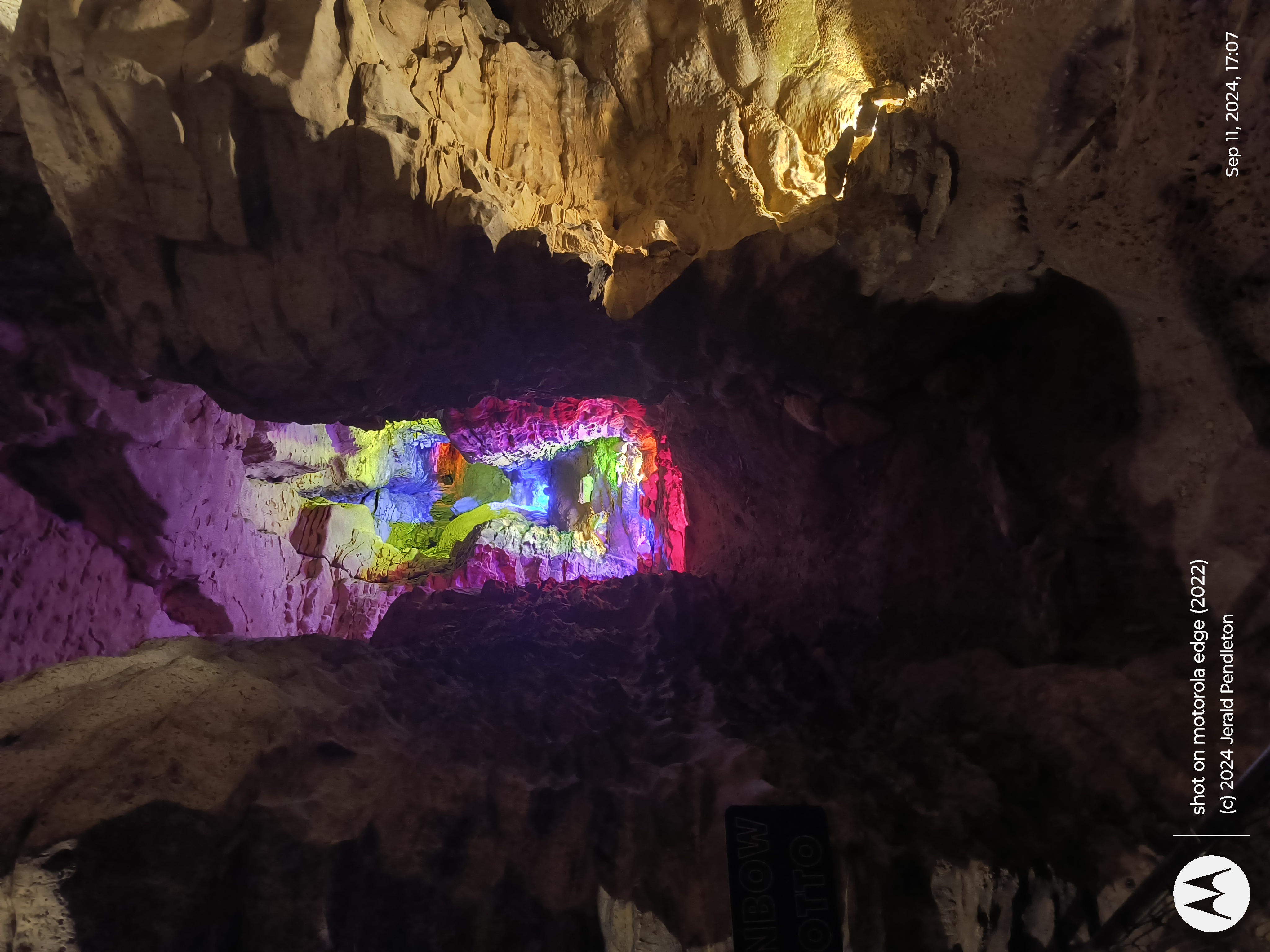 Mark Twain Cave